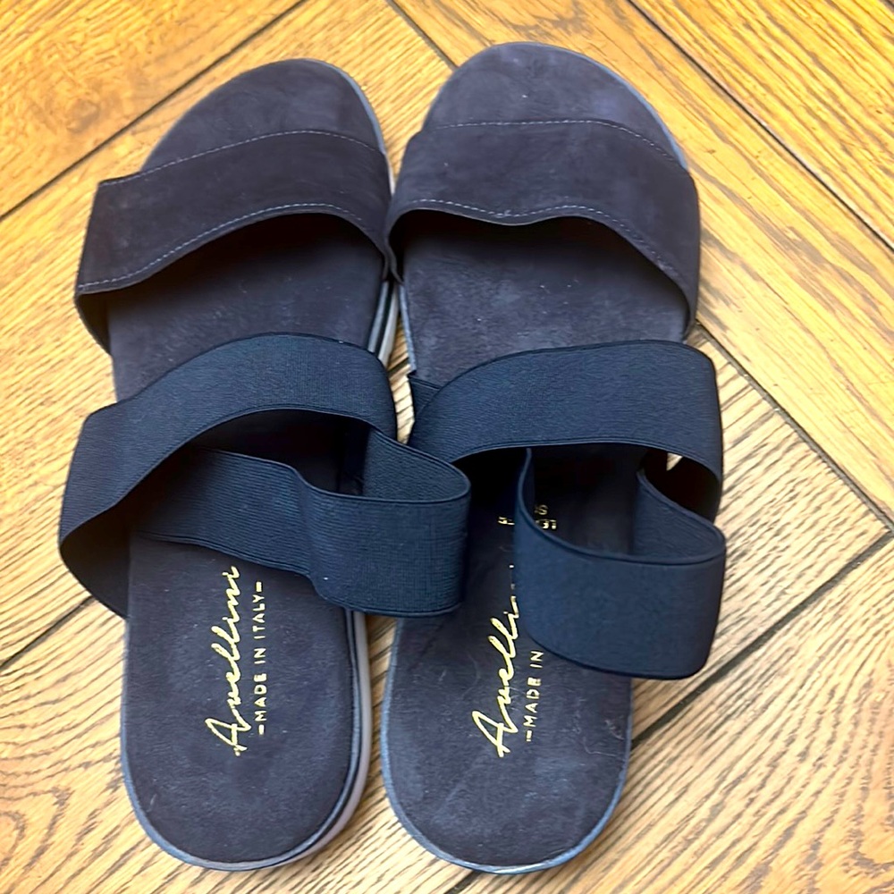 Avellini Navy Blue sandals, US size 9, new no tags